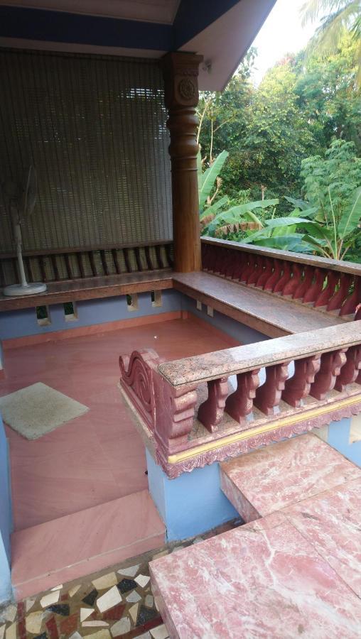 Ben'S Villa Kannur ! 외부 사진