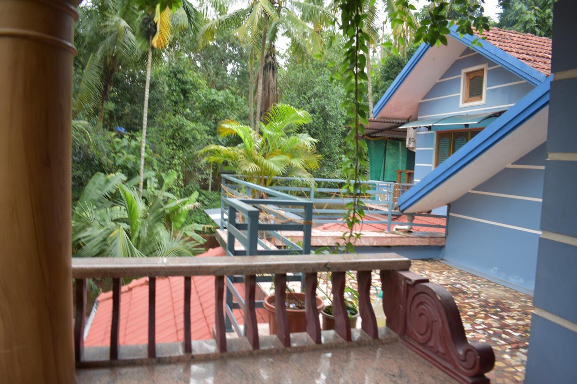 Ben'S Villa Kannur ! 외부 사진