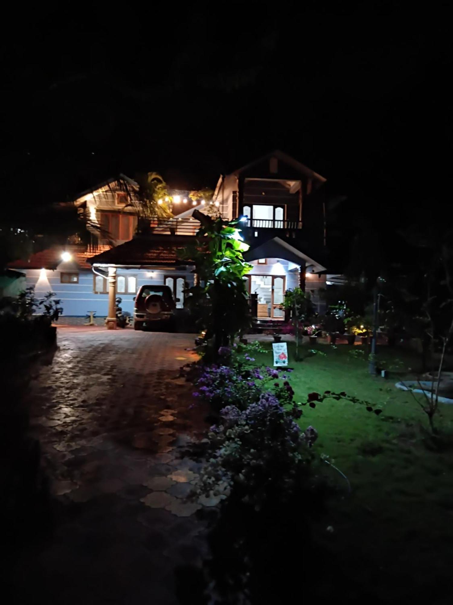 Ben'S Villa Kannur ! 외부 사진