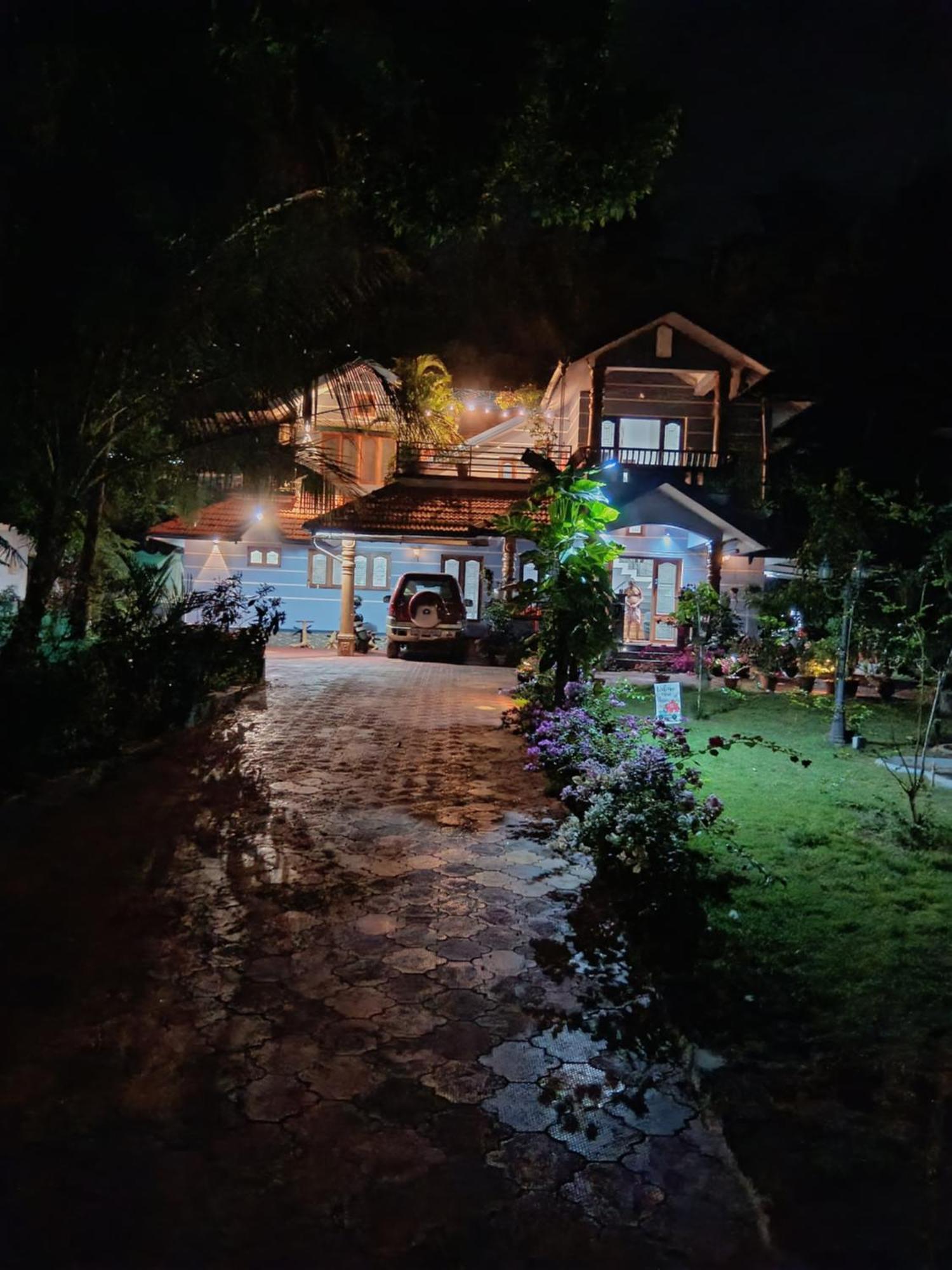 Ben'S Villa Kannur ! 외부 사진
